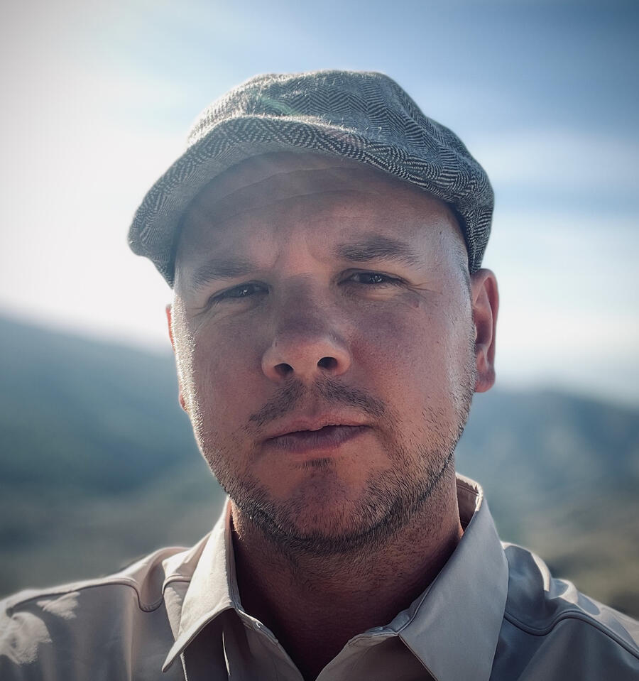 Headshot Henkjan Schrijver, owner Remoter.news